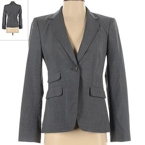 Banana Republic Gray Pinstripe suit jacket / blazer size 2